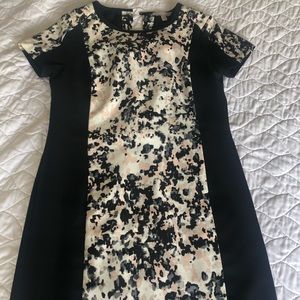 Banana Republic Structured Tshirt Dress - size 2 - perfect condition.